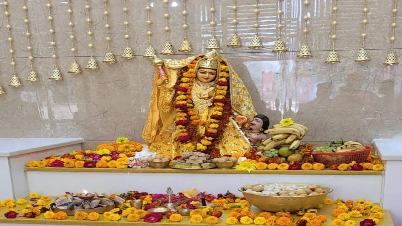 Baglamukhi mata ki murat- Baglamukhi mantra